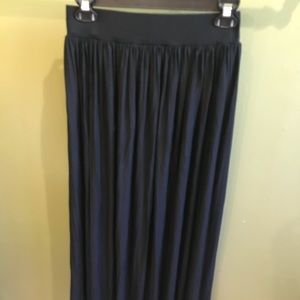Back maxi skirt